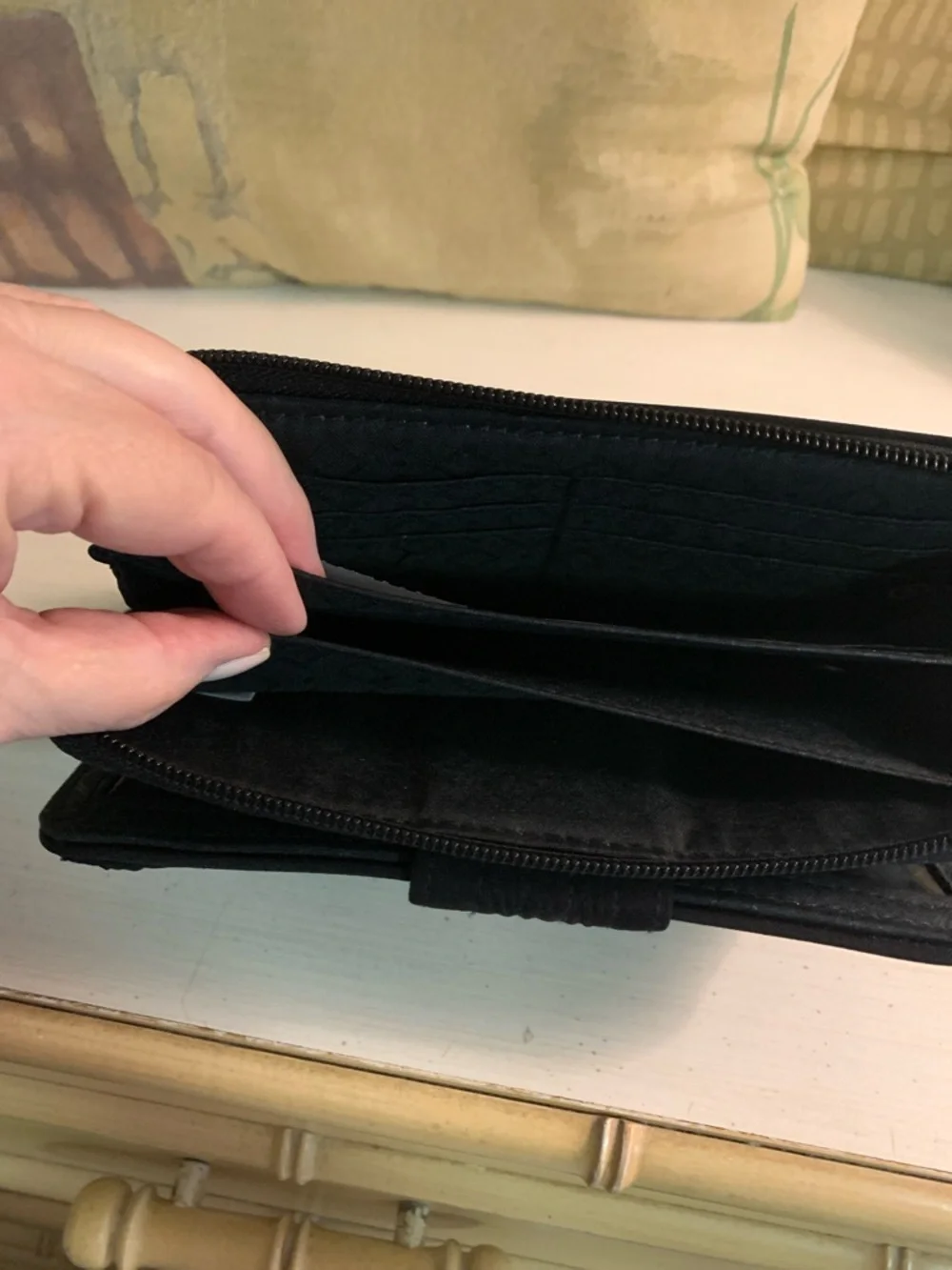 Vera Bradley Black Quilted Zip Wallet with Turn-Lock - Picture 5 of 7